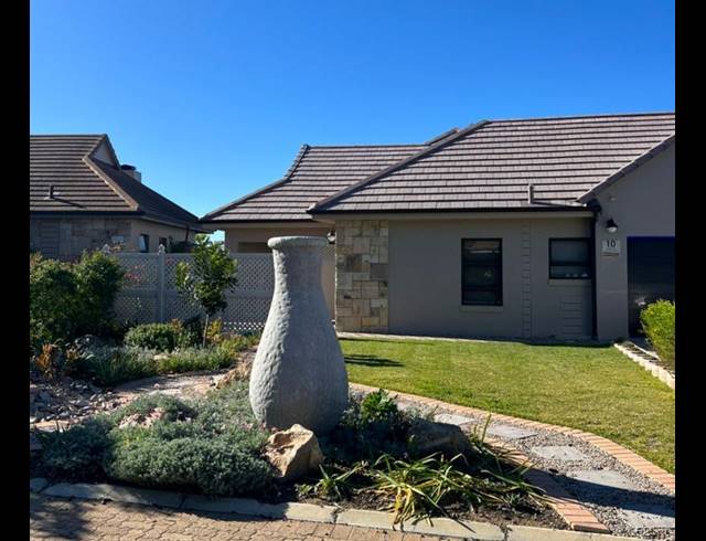 2 BEDROOM HOUSE FOR SALE IN DANA BAY